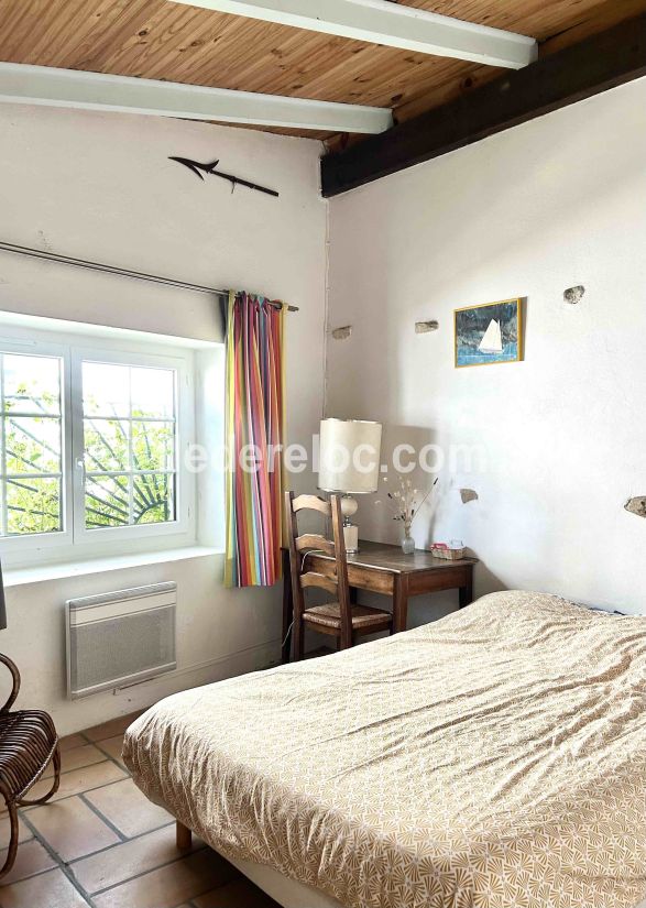 Photo 8 : CHAMBRE d'une maison située à La Flotte-en-Ré, île de Ré.