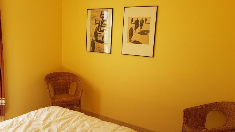 Photo 17 : CHAMBRE d'une maison située à Loix, île de Ré.