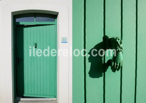 Photo 3 : EXTERIEUR d'une maison située à La Couarde-sur-mer, île de Ré.