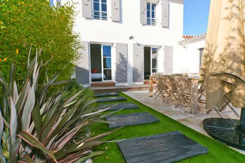 Photo 7 : TERRASSE d'une maison située à La Flotte-en-Ré, île de Ré.