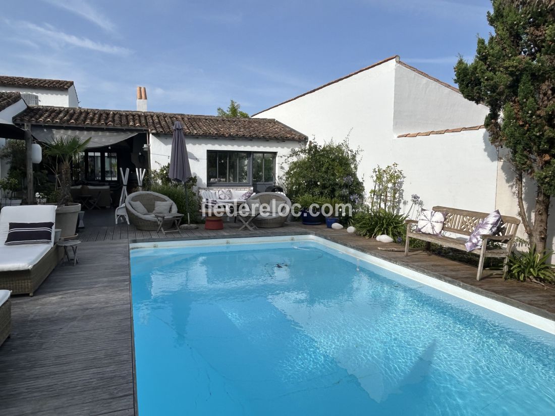 Photo 28 : PISCINE d'une maison située à La Couarde-sur-mer, île de Ré.