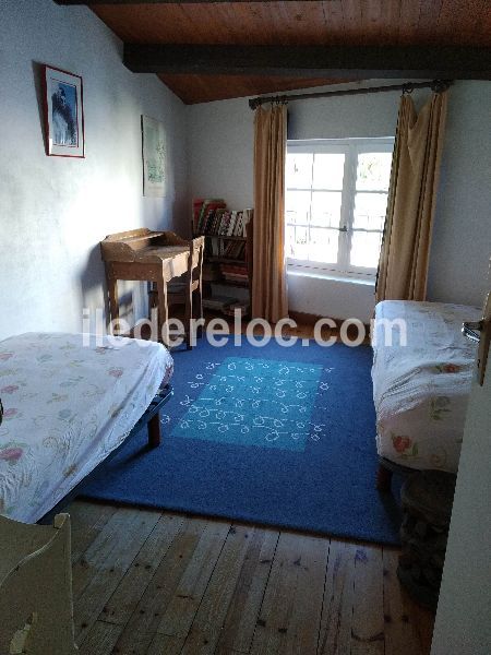 Photo 5 : CHAMBRE d'une maison située à Les Portes-en-Ré, île de Ré.