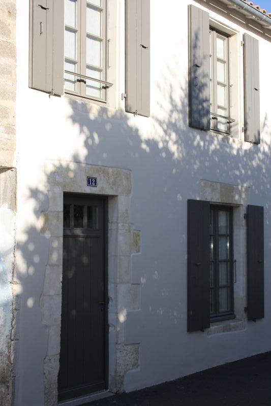 Photo 1 : EXTERIEUR d'une maison située à La Flotte, île de Ré.