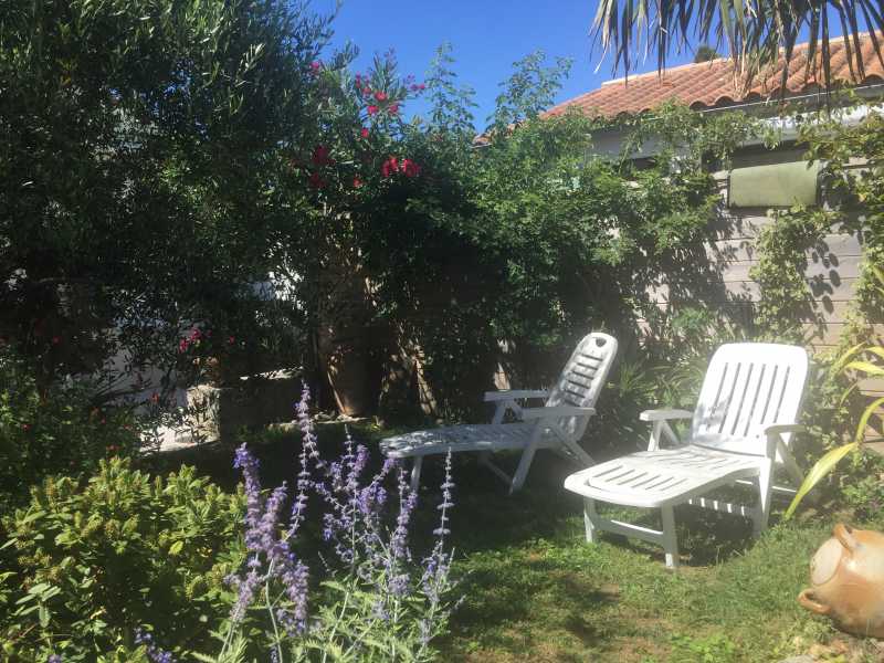 Photo 11 : JARDIN d'une maison située à Saint-Martin-de-Ré, île de Ré.