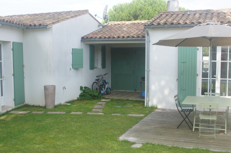 Photo 20 : NC d'une maison située à La Flotte, île de Ré.