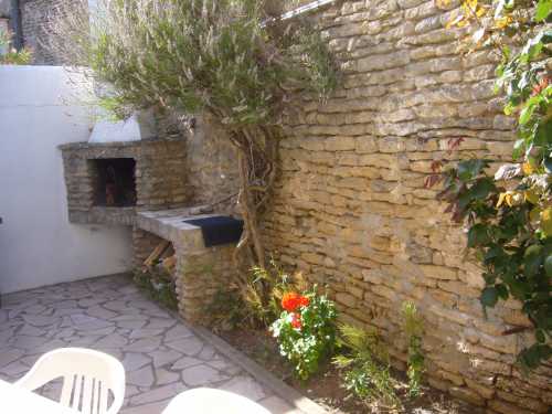 Photo 11 : EXTERIEUR d'une maison située à Les Portes-en-Ré, île de Ré.