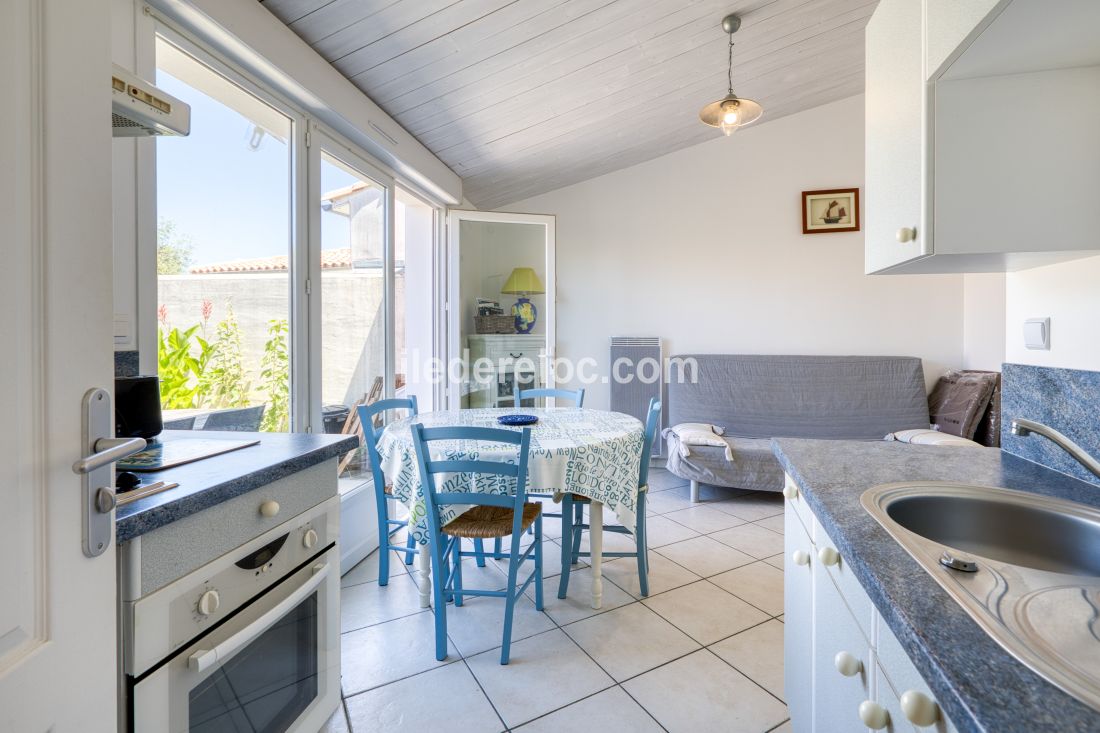 Photo 8 : NC d'une maison situ&eacute;e &agrave; La Flotte-en-R&eacute;, &icirc;le de R&eacute;.