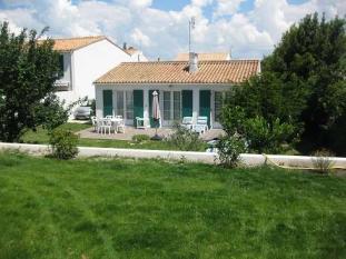 Ile de Ré:La maison du vieux puits