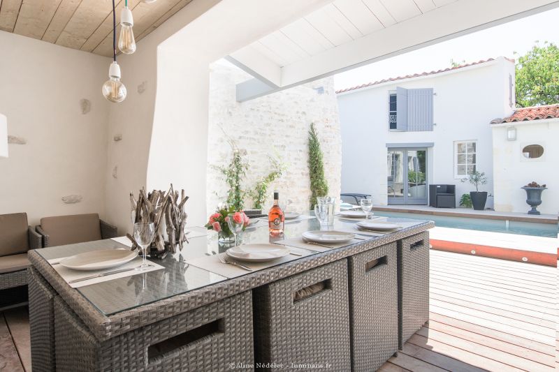 Photo 5 : TERRASSE d'une maison située à La Flotte-en-Ré, île de Ré.