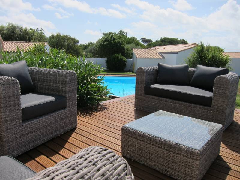Photo 9 : TERRASSE d'une maison située à Sainte-Marie-de-Ré, île de Ré.