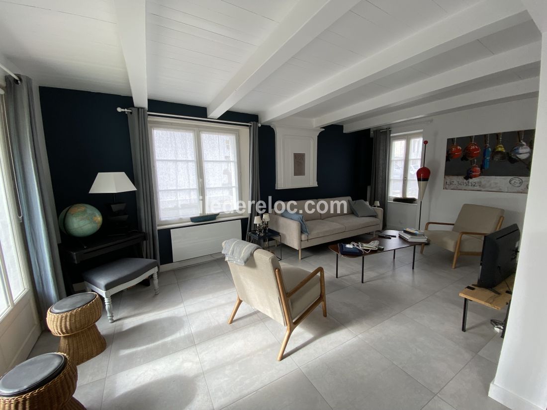 Photo 18 : SEJOUR d'une maison située à La Couarde-sur-mer, île de Ré.