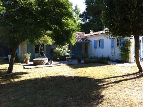 Photo 2 : NC d'une maison située à Les Portes-en-Ré, île de Ré.