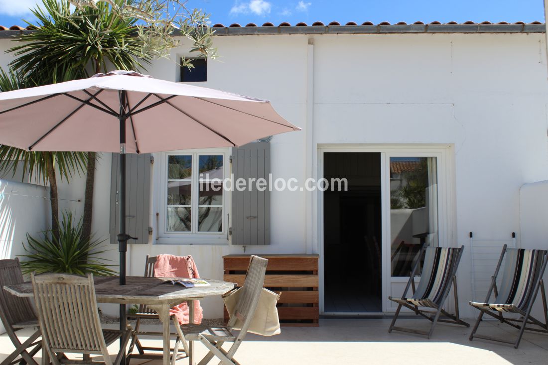 Photo 1 : NC d'une maison située à La Couarde-sur-mer, île de Ré.