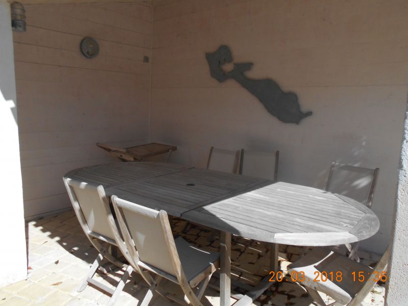 Photo 13 : PATIO d'une maison située à La Couarde-sur-mer, île de Ré.