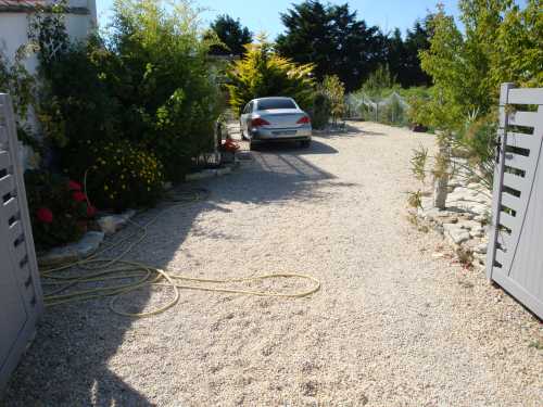 Photo 3 : EXTERIEUR d'une maison située à La Couarde-sur-mer, île de Ré.