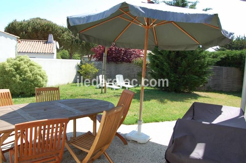 Photo 19 : TERRASSE d'une maison située à Rivedoux-Plage, île de Ré.