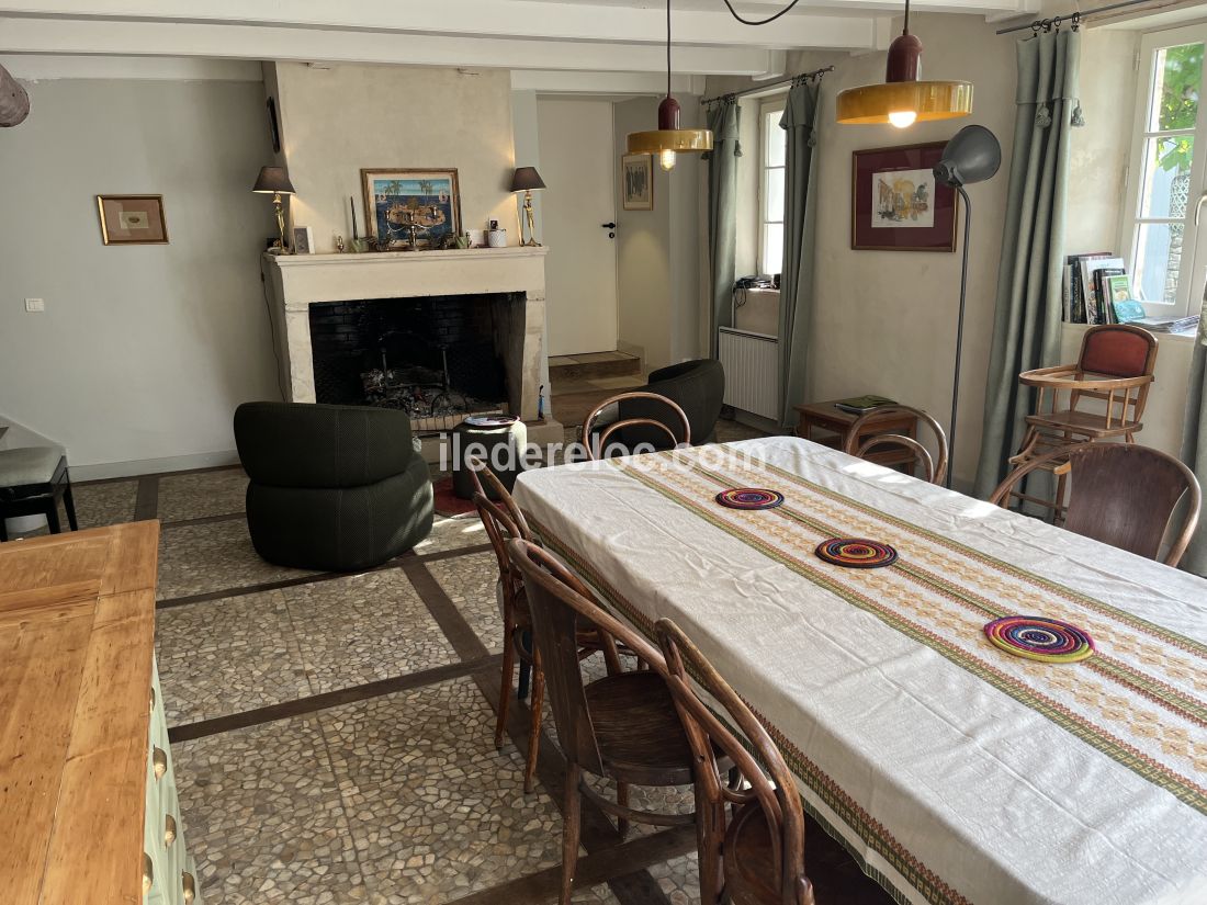 Photo 13 : NC d'une maison situ&eacute;e &agrave; Sainte-Marie-de-R&eacute;, &icirc;le de R&eacute;.