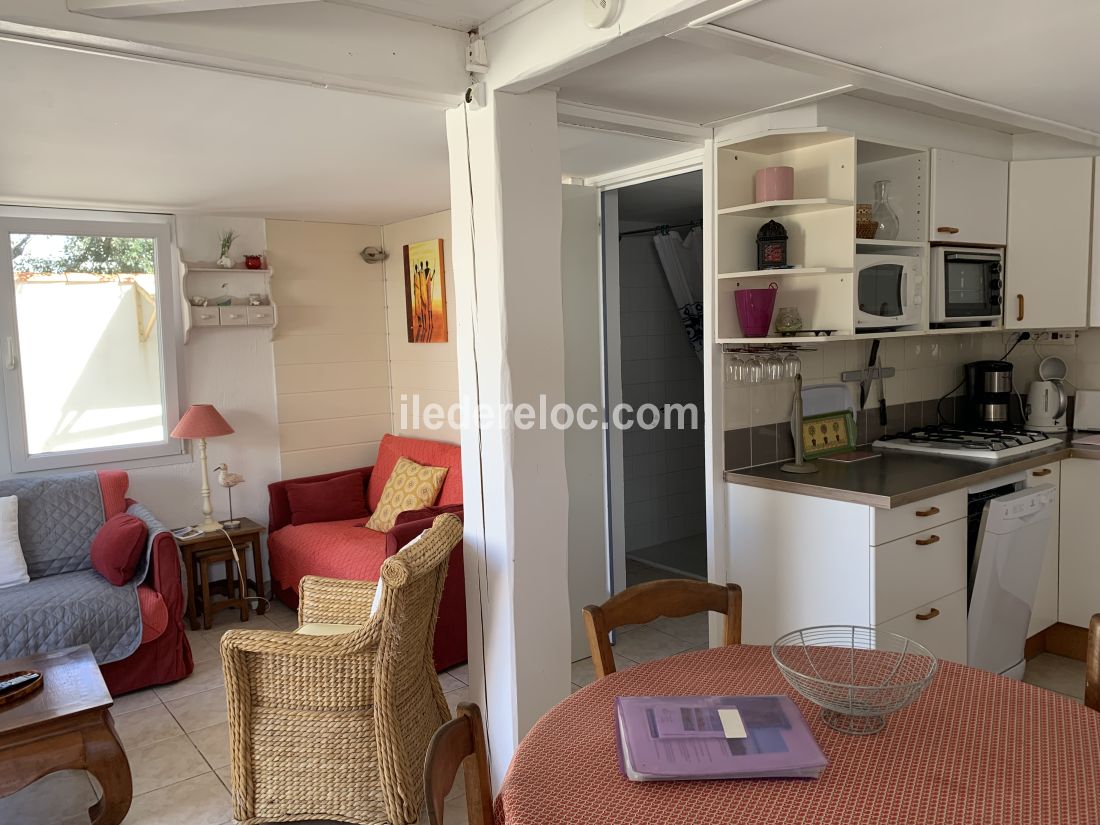 Photo 10 : NC d'une maison situ&eacute;e &agrave; La Flotte-en-R&eacute;, &icirc;le de R&eacute;.