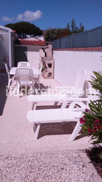 Photo 3 : NC d'une maison située à Le Bois-Plage-en-Ré, île de Ré.