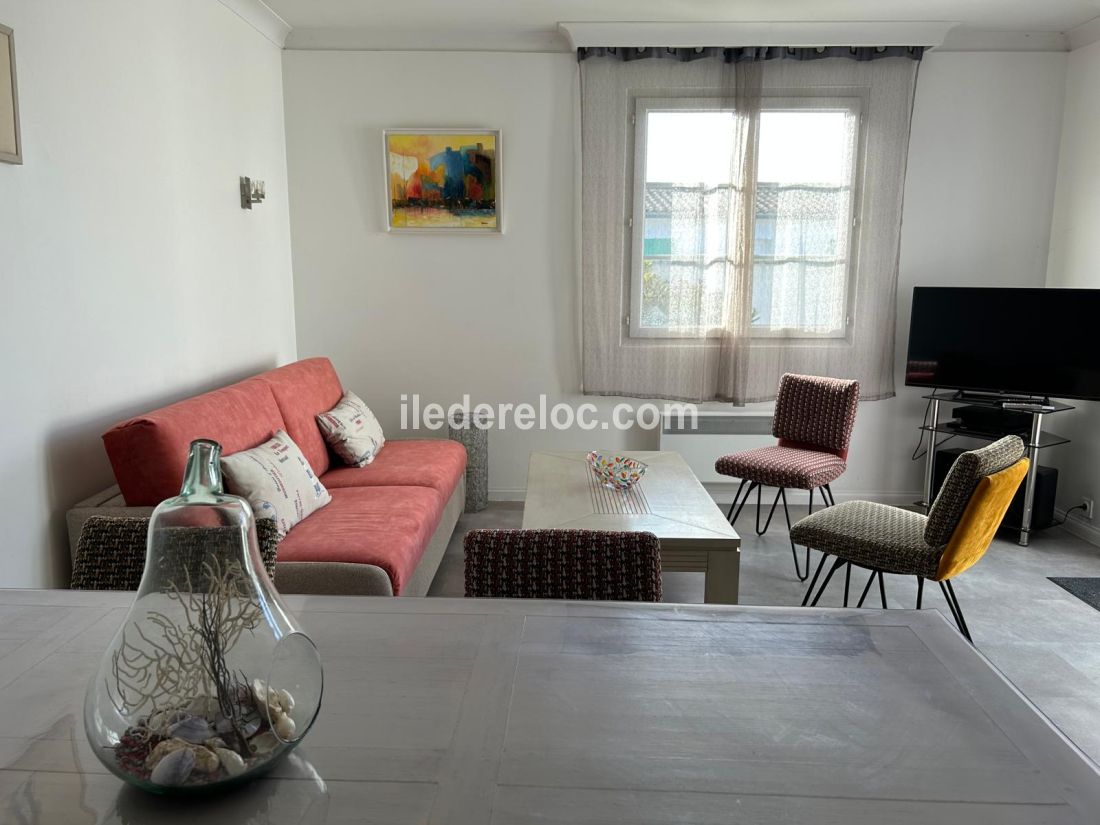 Photo 4 : NC d'une maison situ&eacute;e &agrave; La Flotte-en-R&eacute;, &icirc;le de R&eacute;.