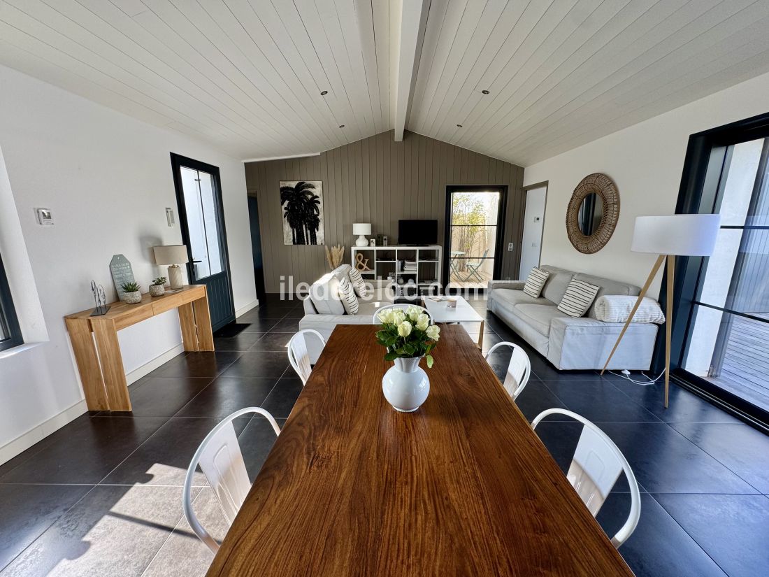Photo 22 : SEJOUR d'une maison située à La Flotte-en-Ré, île de Ré.