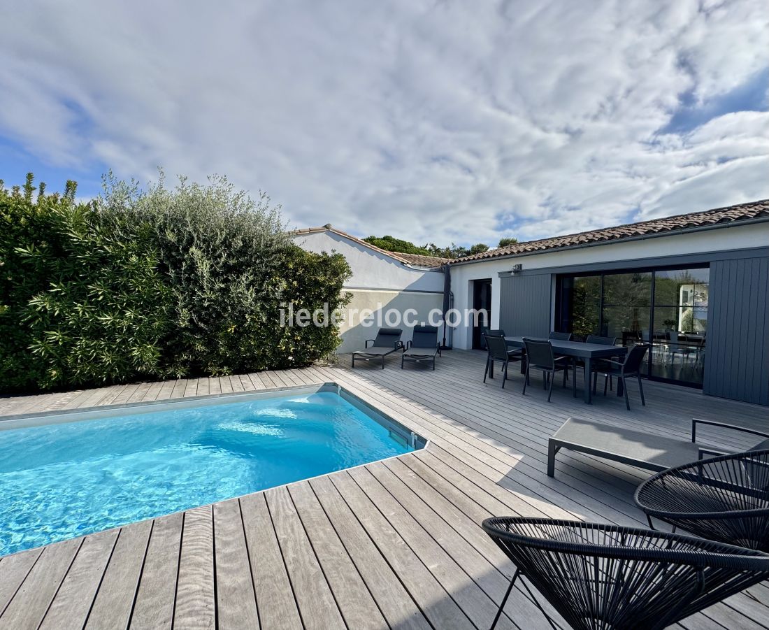 Photo 21 : EXTERIEUR d'une maison située à La Flotte-en-Ré, île de Ré.