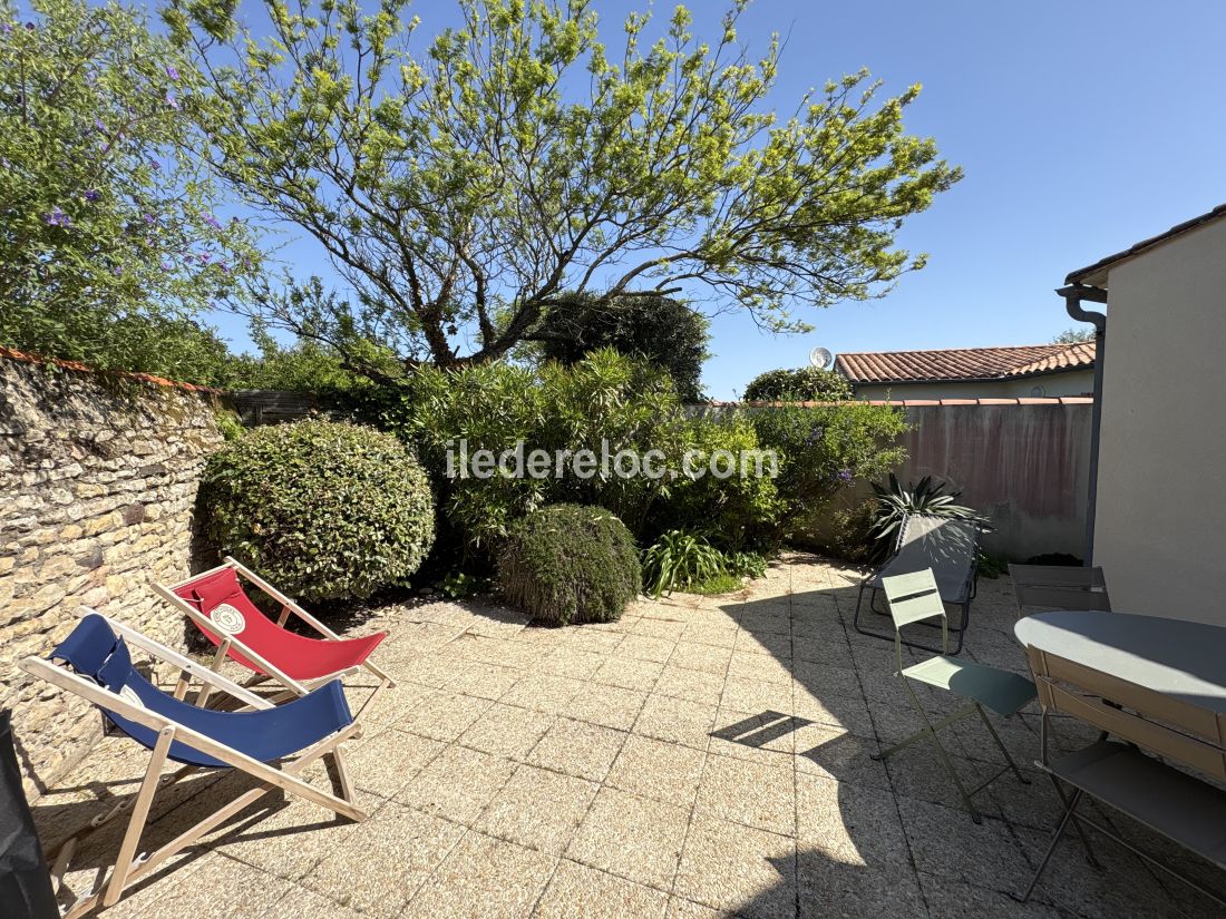 Photo 6 : JARDIN d'une maison situ&eacute;e &agrave; Loix, &icirc;le de R&eacute;.