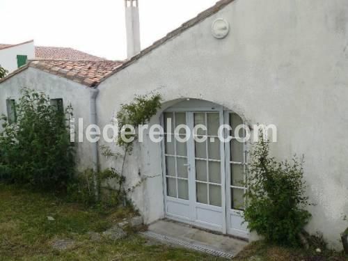 Photo 1 : NC d'une maison située à Ars en Ré, île de Ré.