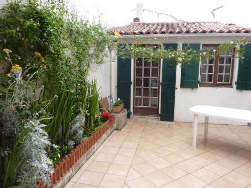 Photo 2 : NC d'une maison située à La Flotte, île de Ré.