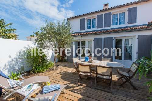 Photo 1 : NC d'une maison située à La Couarde, île de Ré.