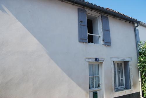 Photo 3 : NC d'une maison située à La Couarde-sur-mer, île de Ré.