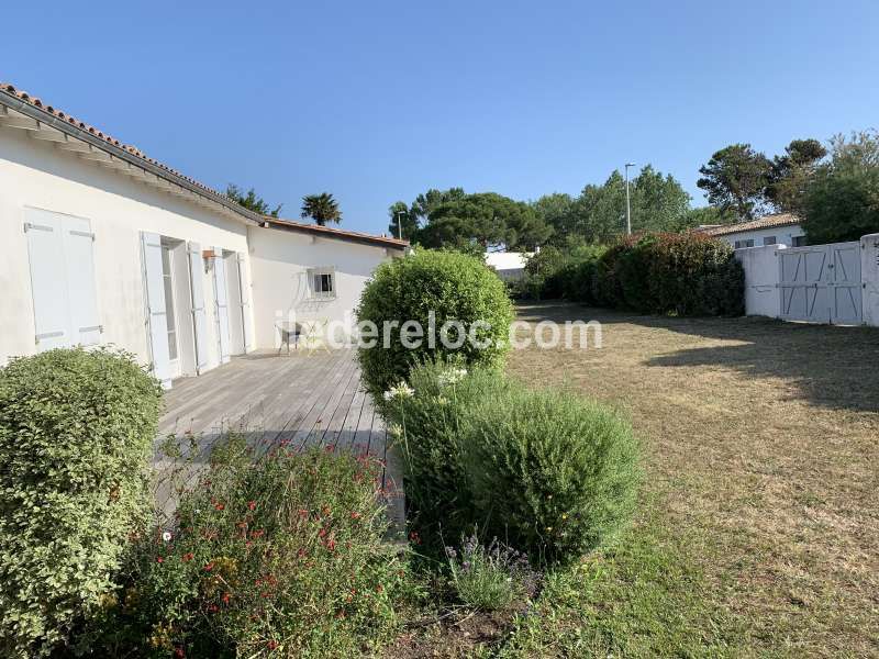 Photo 2 : NC d'une maison située à Les Portes, île de Ré.