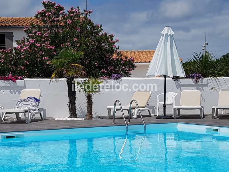 Photo 16 : PISCINE d'une maison située à La Couarde-sur-mer, île de Ré.