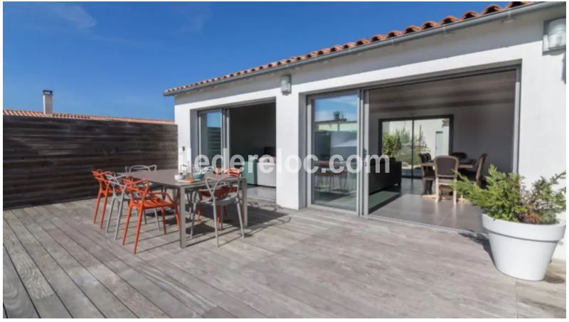 Photo 27 : TERRASSE d'une maison située à Sainte-Marie-de-Ré, île de Ré.