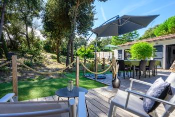 Ile de Ré:Sur la dune trÈs belle villa  dans le bois henri iv donnant sur la plage 