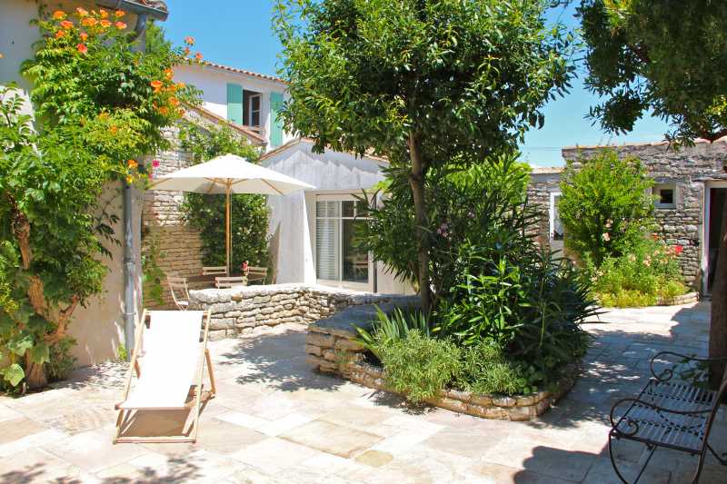 Photo 1 : NC d'une maison située à Saint-Clement, île de Ré.