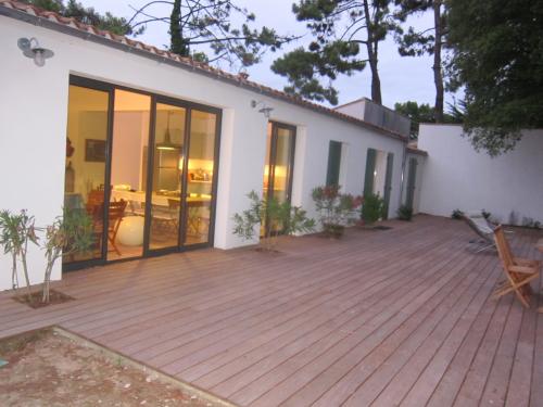 Photo 4 : TERRASSE d'une maison située à La Couarde-sur-mer, île de Ré.