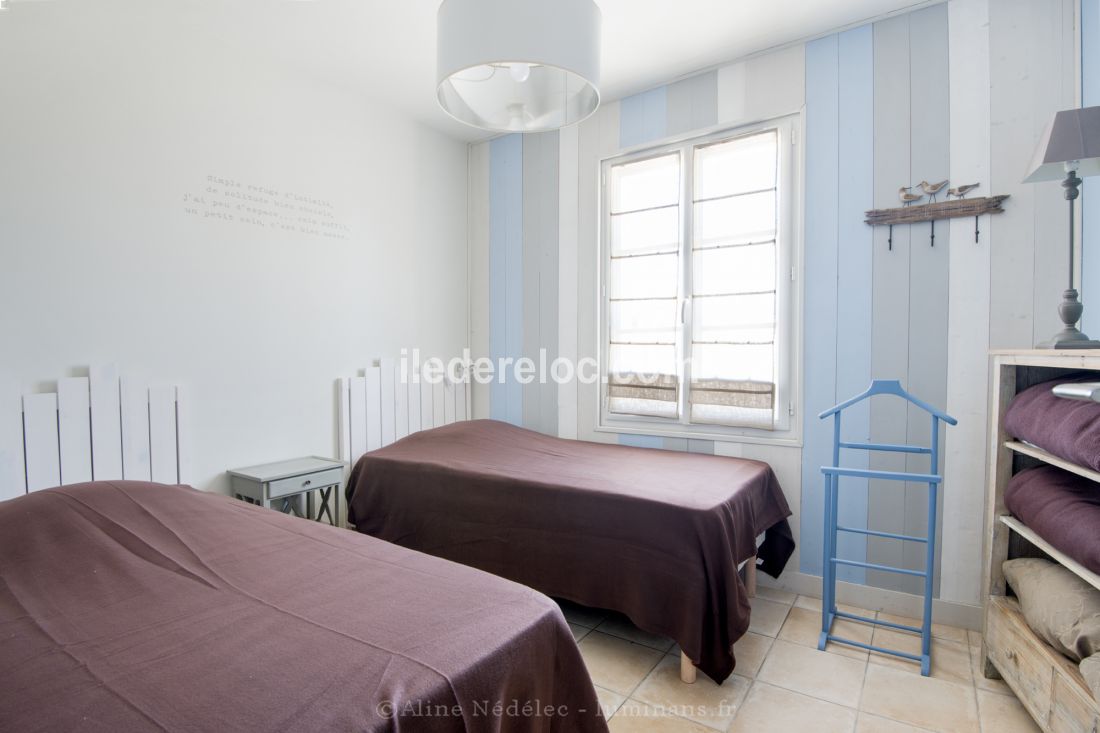 Photo 13 : CHAMBRE d'une maison située à Le Bois-Plage-en-Ré, île de Ré.