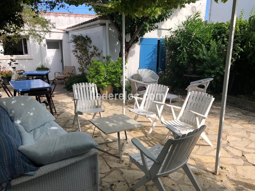 Photo 7 : JARDIN d'une maison située à Les Portes-en-Ré, île de Ré.