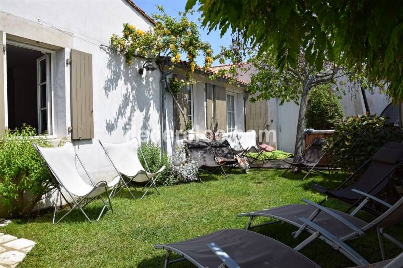 Photo 18 : JARDIN d'une maison située à La Flotte-en-Ré, île de Ré.