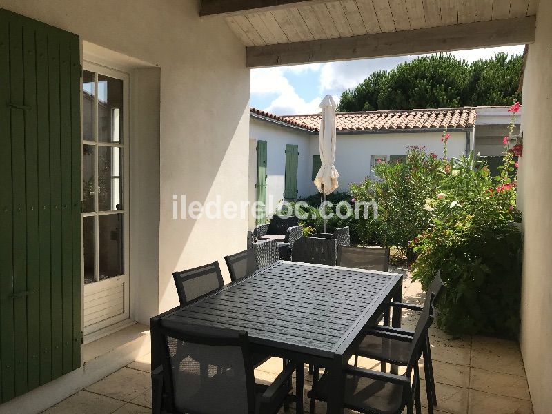 Photo 3 : NC d'une maison située à Le Bois-Plage-en-Ré, île de Ré.