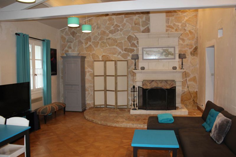 Photo 6 : SEJOUR d'une maison située à Rivedoux-Plage, île de Ré.