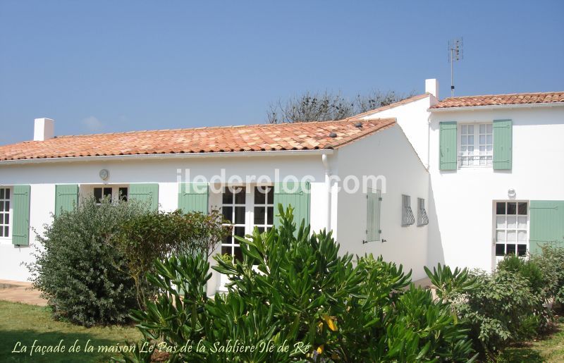 Photo 18 : JARDIN d'une maison située à Sainte-Marie, île de Ré.