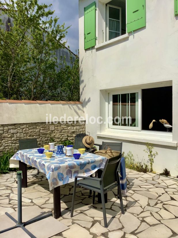 Photo 2 : NC d'une maison située à La Couarde-sur-mer, île de Ré.