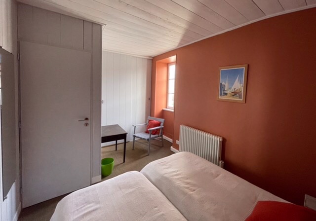 Photo 13 : CHAMBRE d'une maison située à Ars, île de Ré.