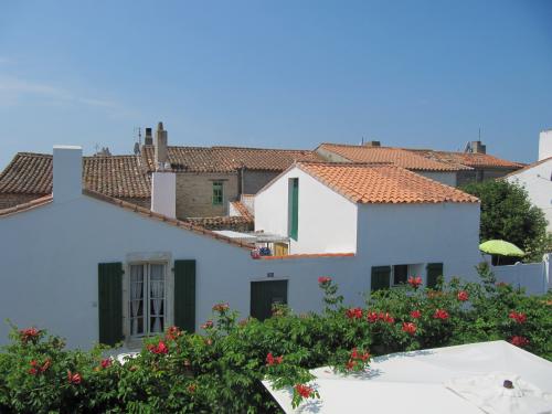 Photo 16 : EXTERIEUR d'une maison située à Ars, île de Ré.