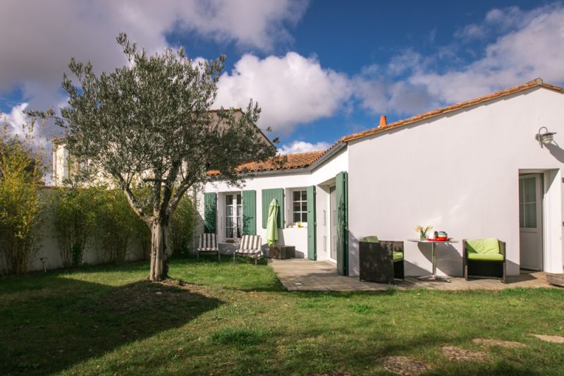 Photo 1 : EXTERIEUR d'une maison située à La Flotte-en-Ré, île de Ré.