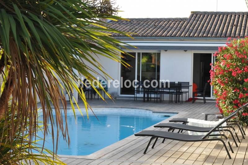 Photo 12 : EXTERIEUR d'une maison située à Le Bois-Plage-en-Ré, île de Ré.