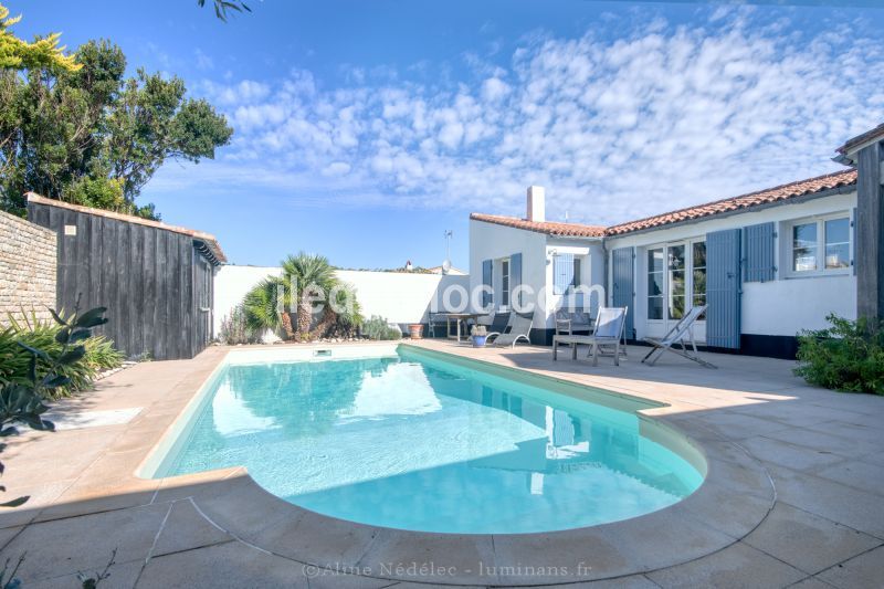 Photo 2 :  d'une maison située à Saint-Clément-des-Baleines, île de Ré.