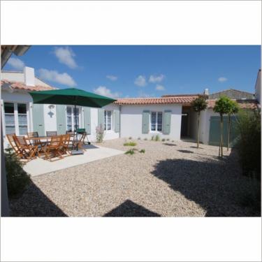 Photo 1 : TERRASSE d'une maison située à Saint-Clément-des-Baleines, île de Ré.